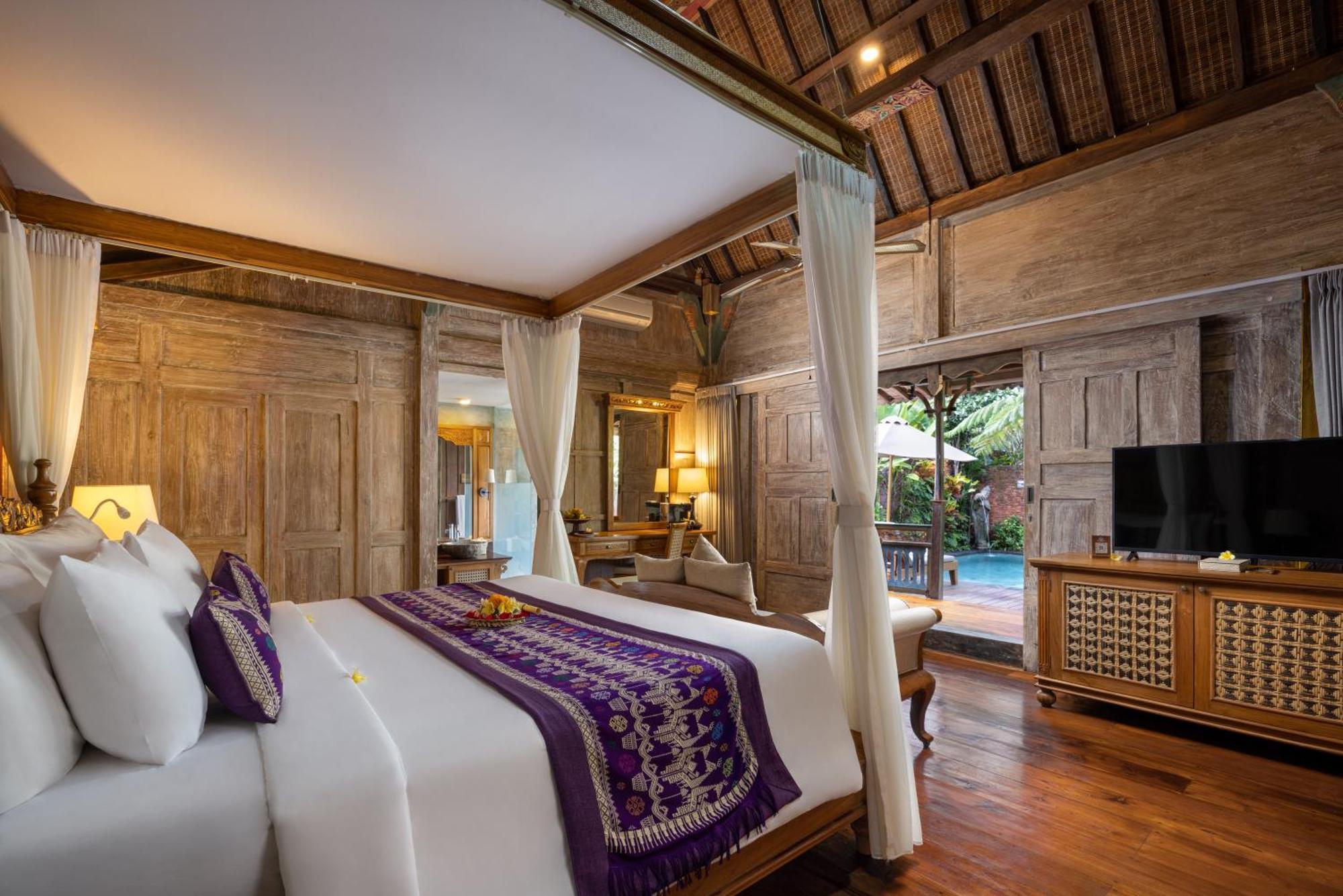 Pramana Watu Kurung Resort 5*