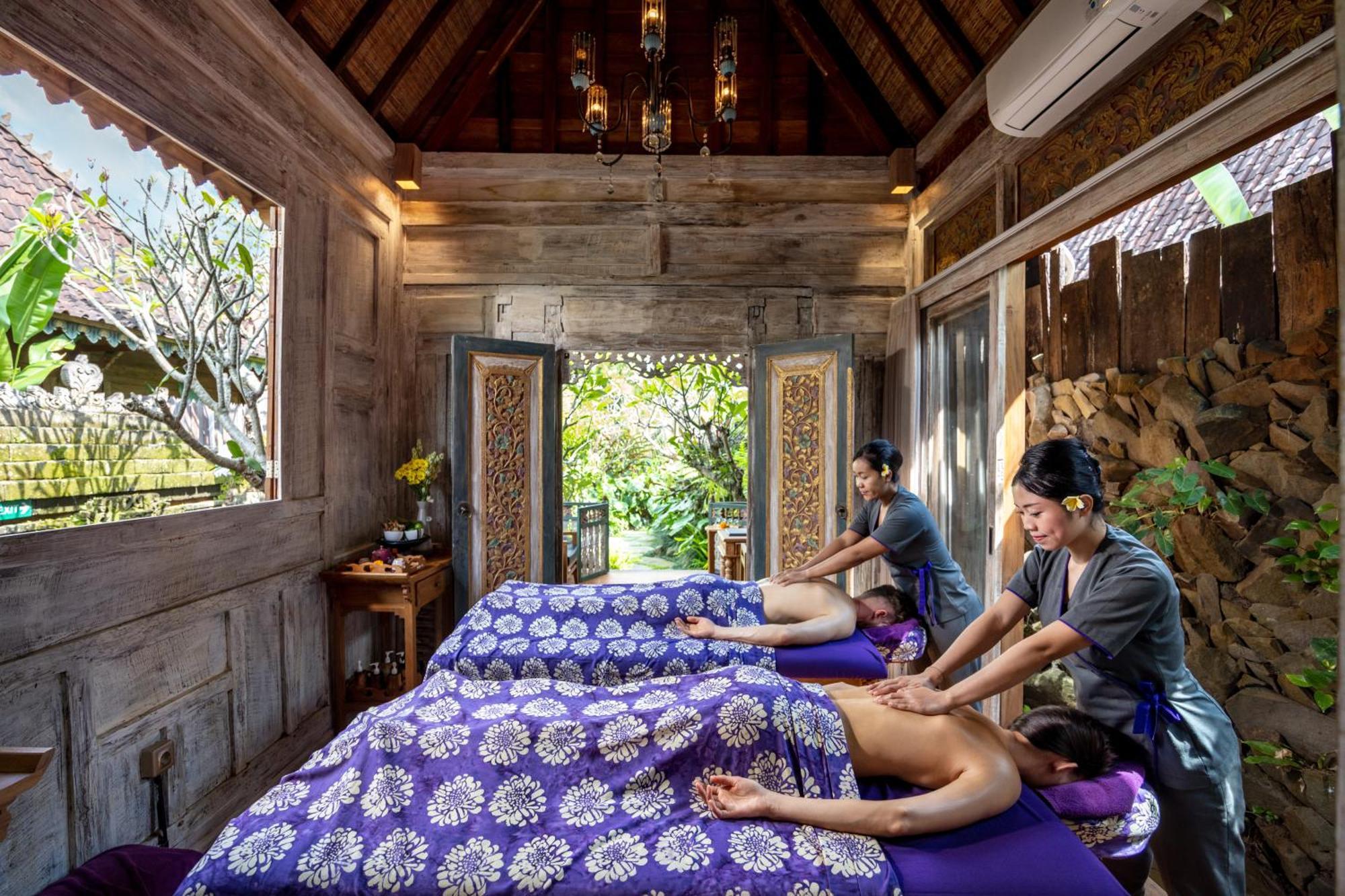 Pramana Watu Kurung Resort 5*